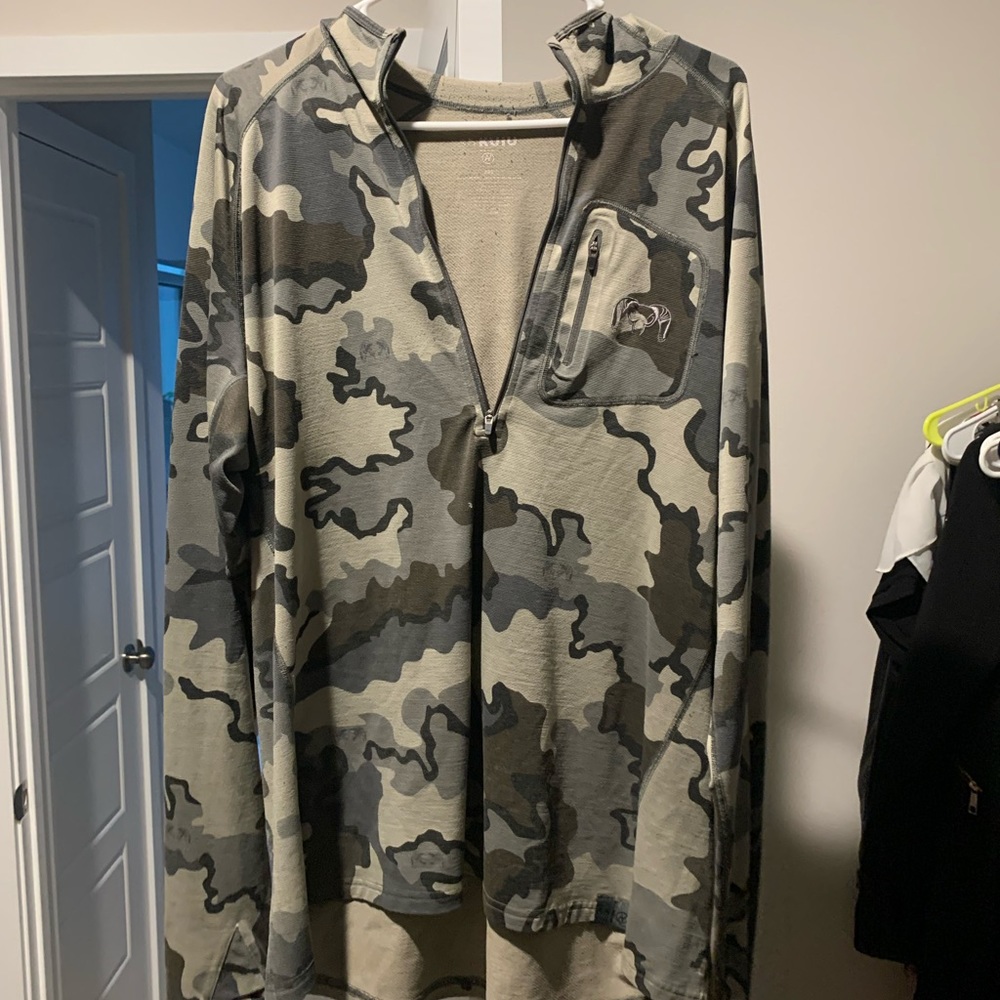 KUIU 145 ultra merino zip hunting hoodie!